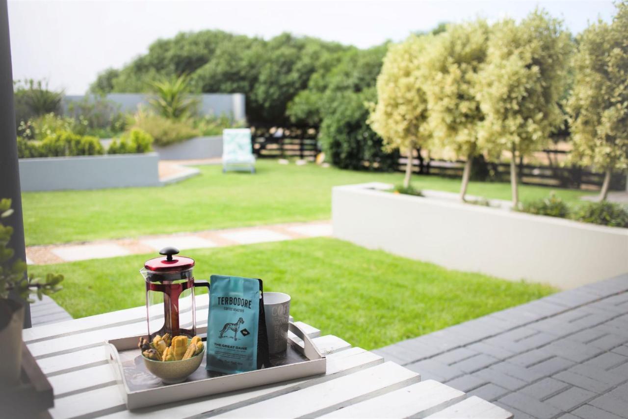 Three Feathers Cottages Langebaan Eksteriør billede