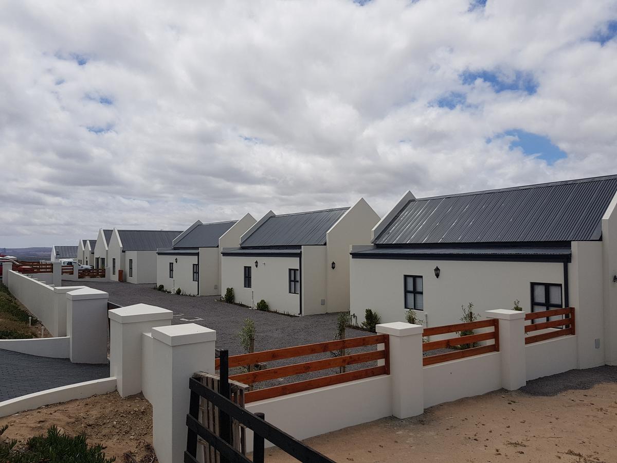 Three Feathers Cottages Langebaan Eksteriør billede
